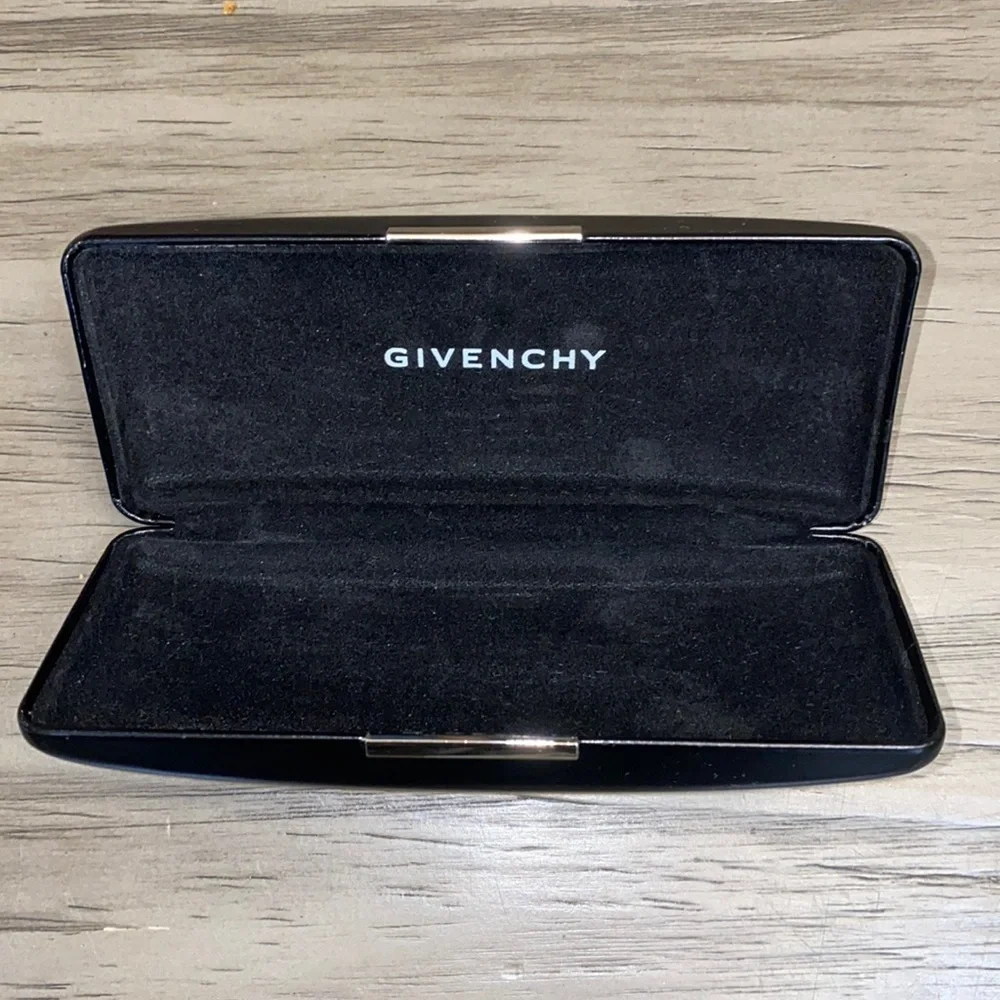 VINTAGE GIVENCHY BLACK EYE GLASS CASE